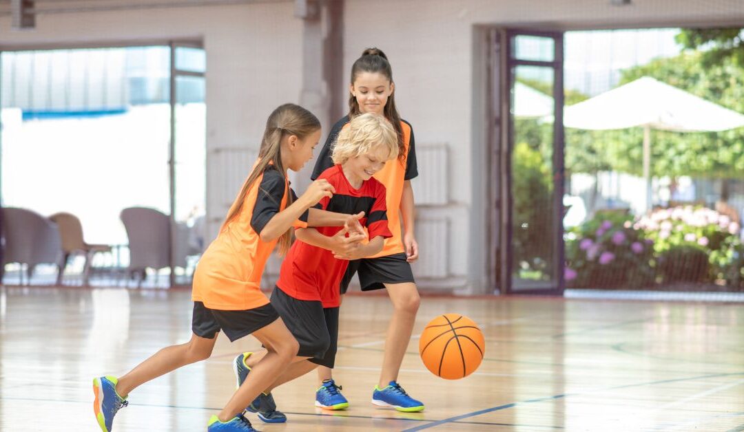 How to Keep Kids Engaged in Sports with the Right Kids’ Sportswear and Gear